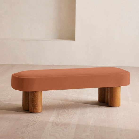 Nieve Bench